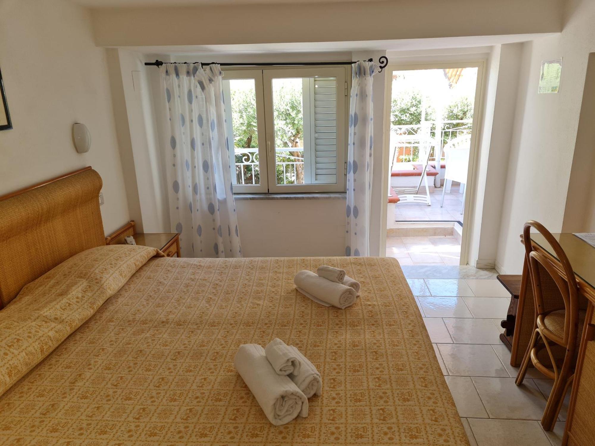 Le Roccette Mare Beach Hotel & Restaurant Tropea Zewnętrze zdjęcie